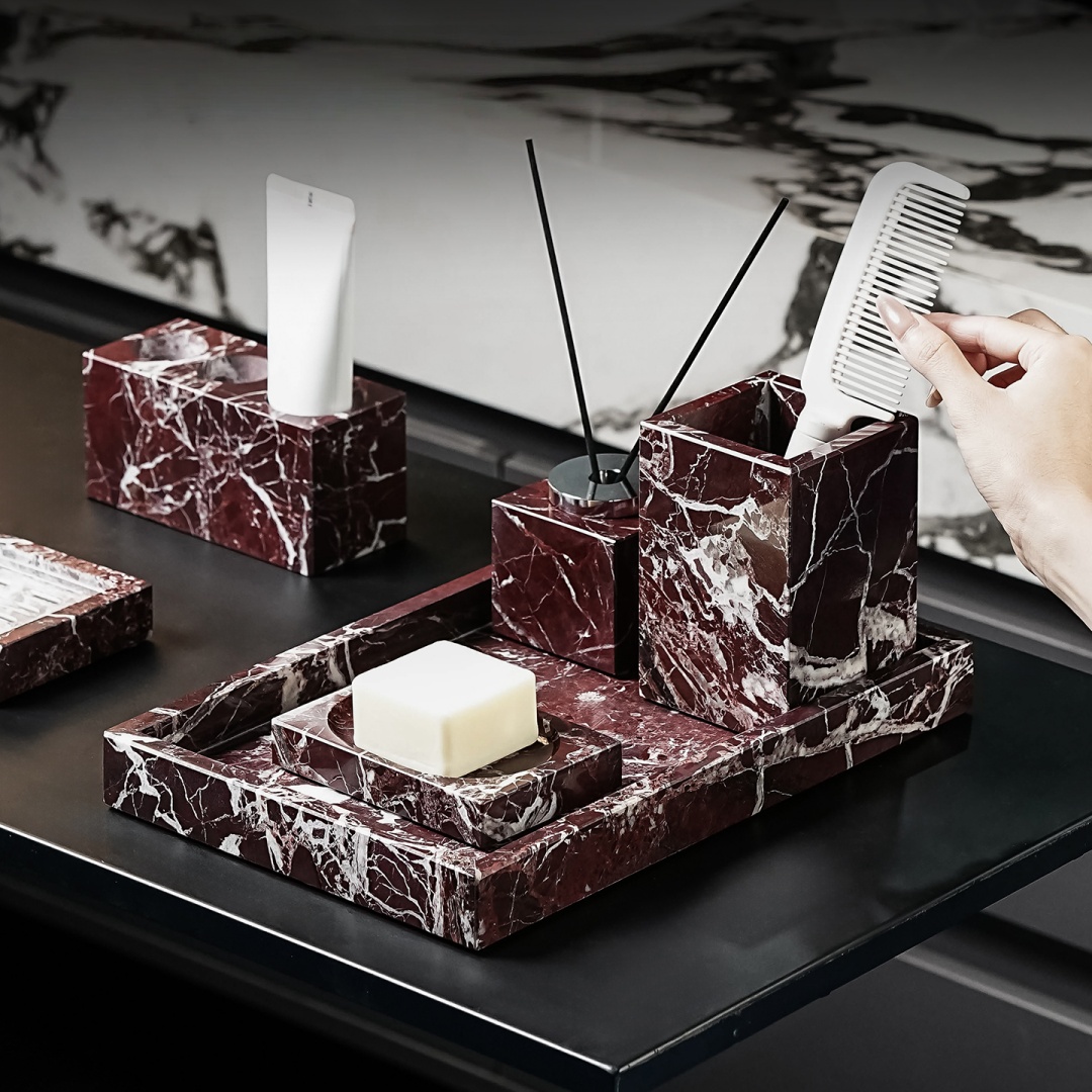Accessori da bagno di lusso in - Quiet Luxury Lifestyle recensione e prezzo